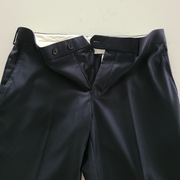 Harry Rosen custom slim suit - Picture 9 of 16